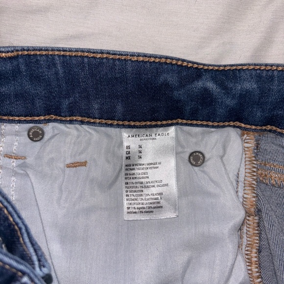 American Eagle Outfitters Medium Wash High Rise Shortie Jean Shorts - Picture 4 of 5